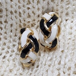 Vintage, Rare Gold Toned, Black and Cream Braided Twist Enamel Clip-on Earrings